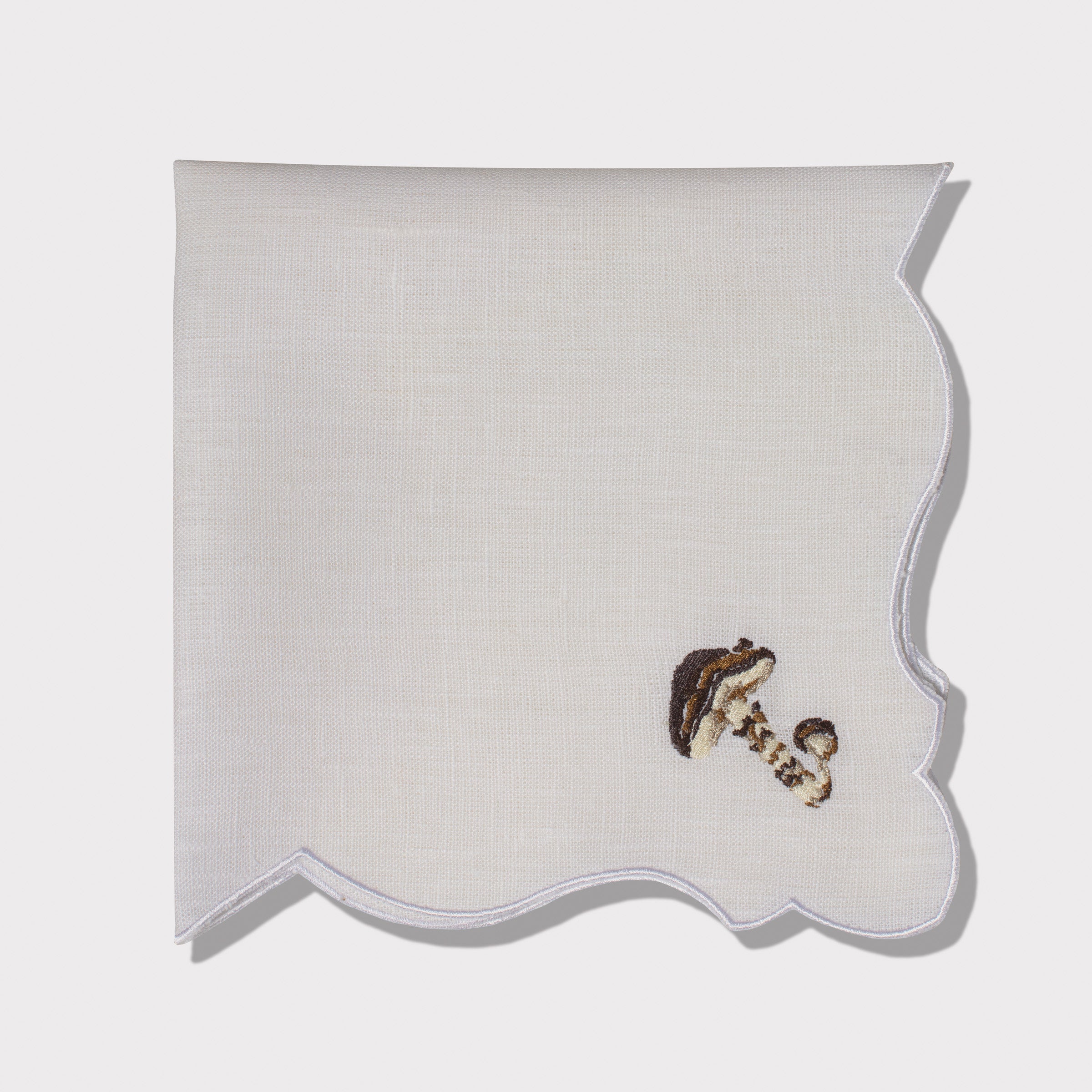 #color_white #motif_mushroom no. 1