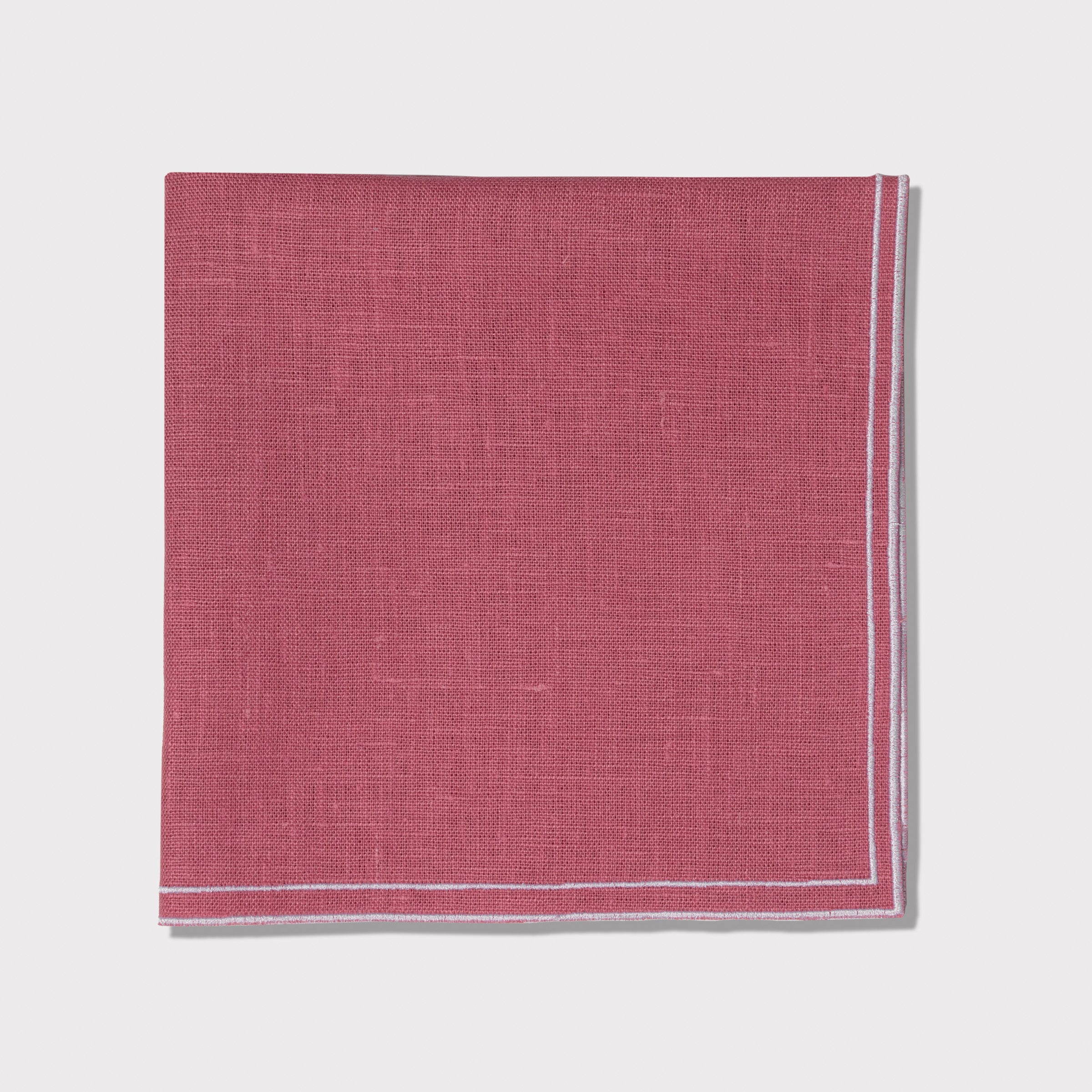 #color_cassis & white