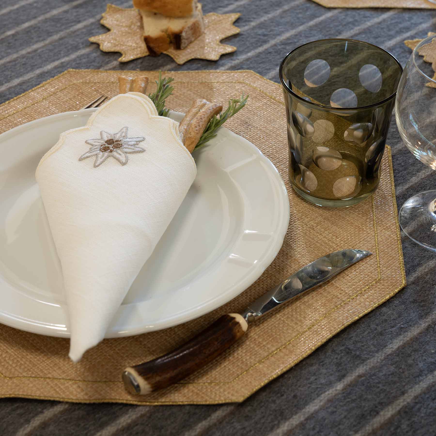 Raffia Octagon Placemat