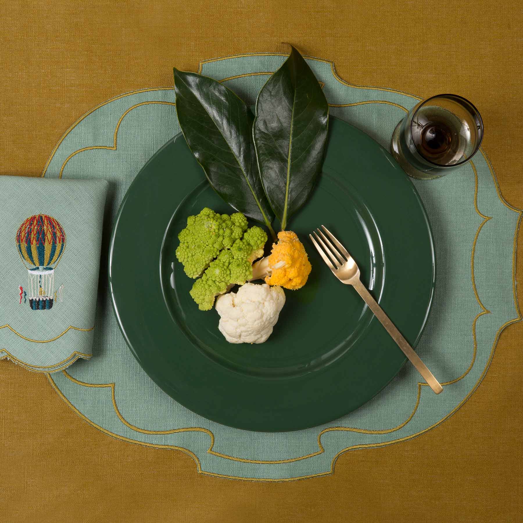 Up in the Air Tablescape