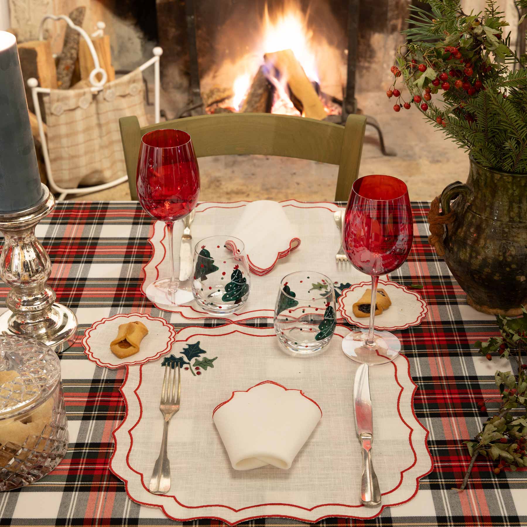 Holly Tablescape