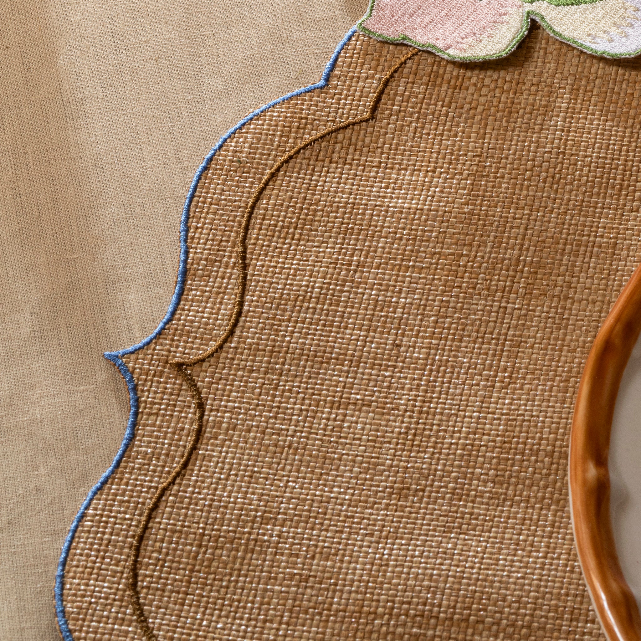 #color_raffia, nut & pervinca