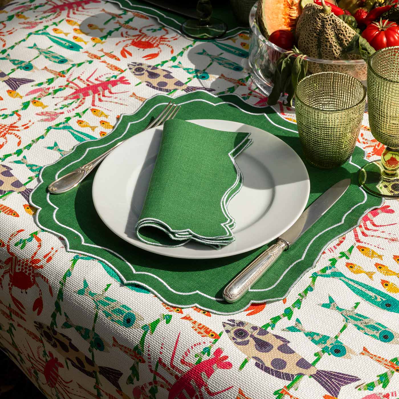 Lobster Raffia Tablescape